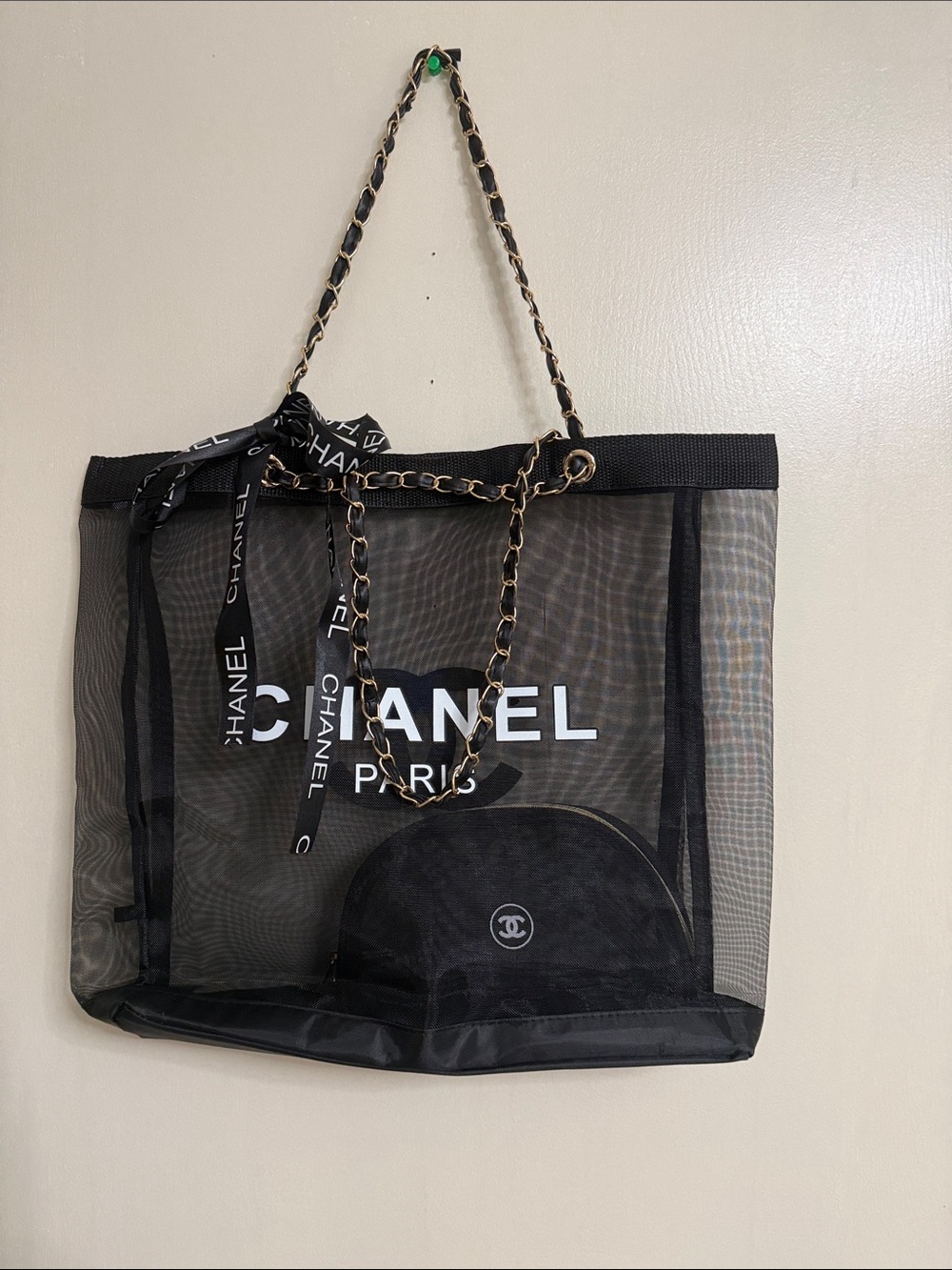 Chanel Mesh Tote Bag with a Pouch - Picture 4 of 6